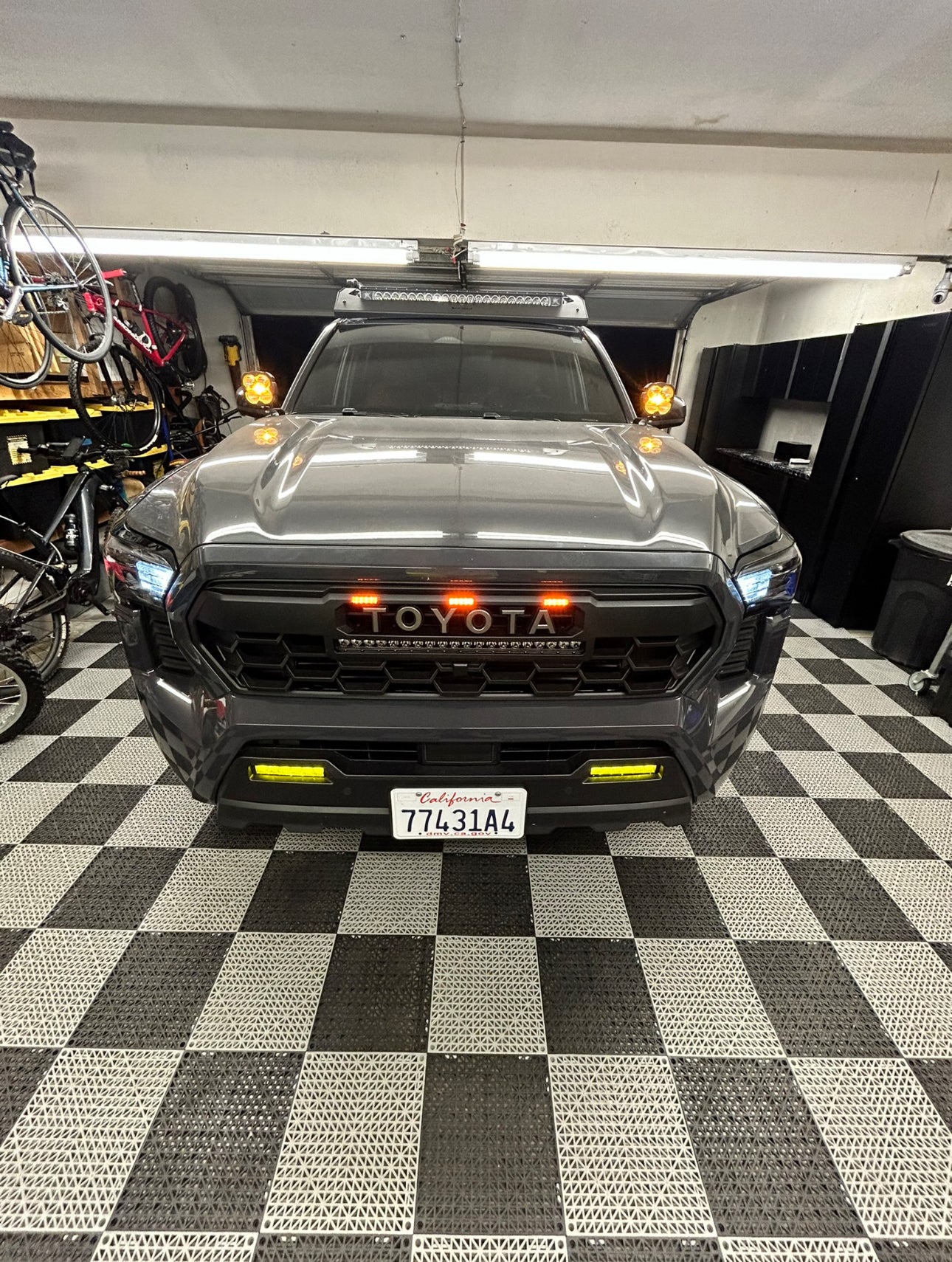 2024-2025 Tacoma TRD Raptor Style with Light Bar