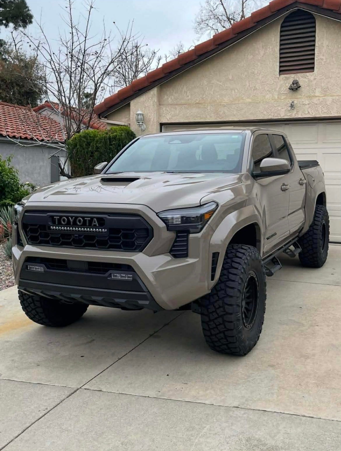 2024-2026 Tacoma TRD Pro Style Grill light bar