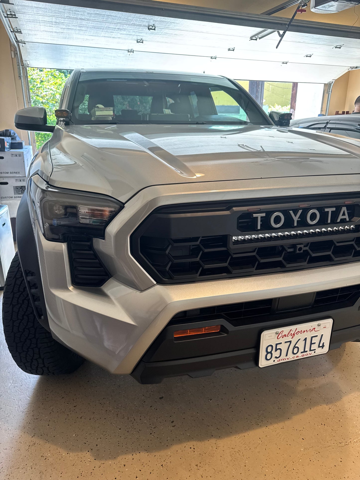 2024-2025 Tacoma TRD Raptor Style with Light Bar