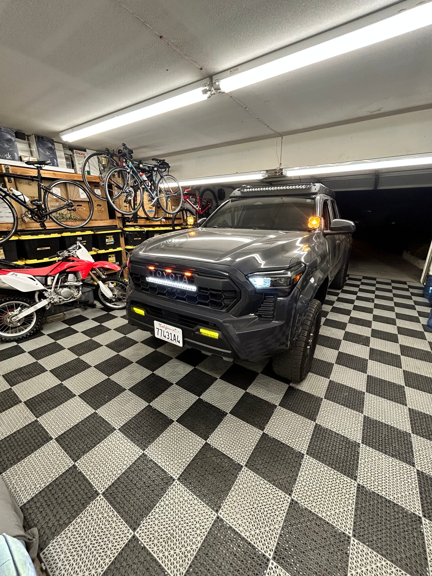2024-2025 Tacoma TRD Raptor Style with Light Bar